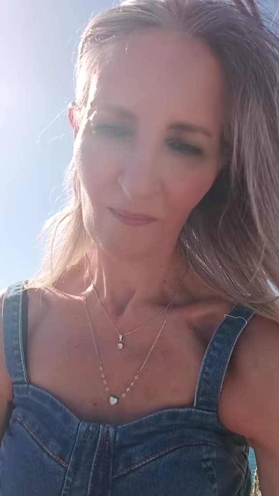 @Tindarelladiluna