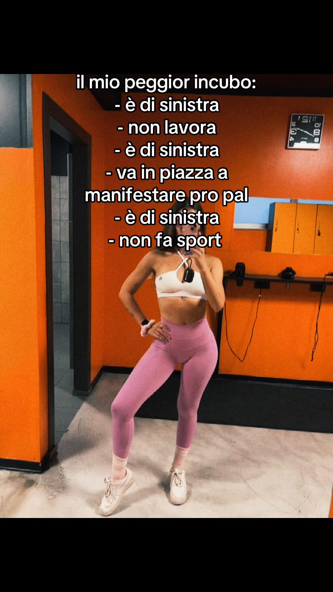 @Feffi