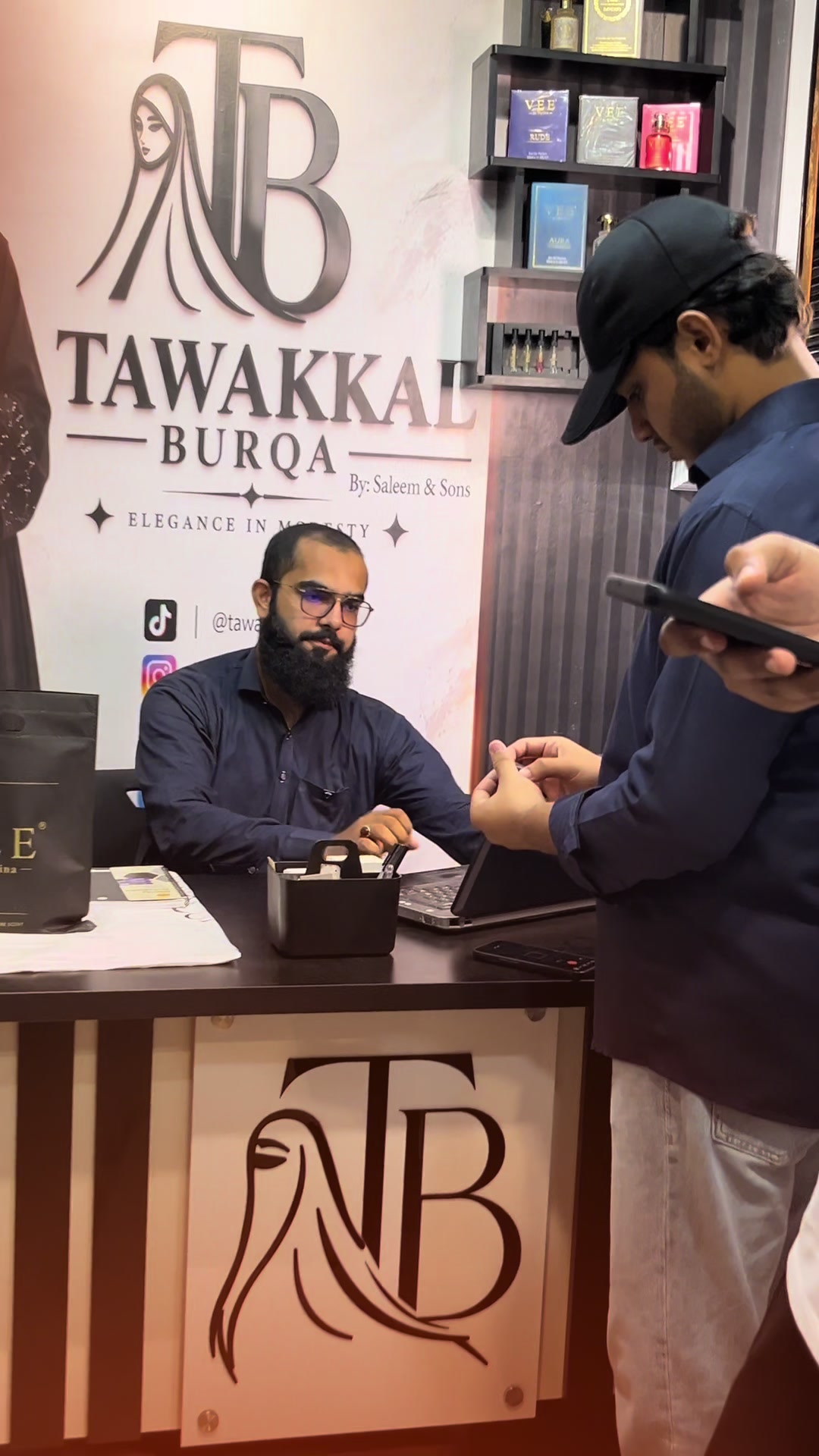@Tawakkalburqa1