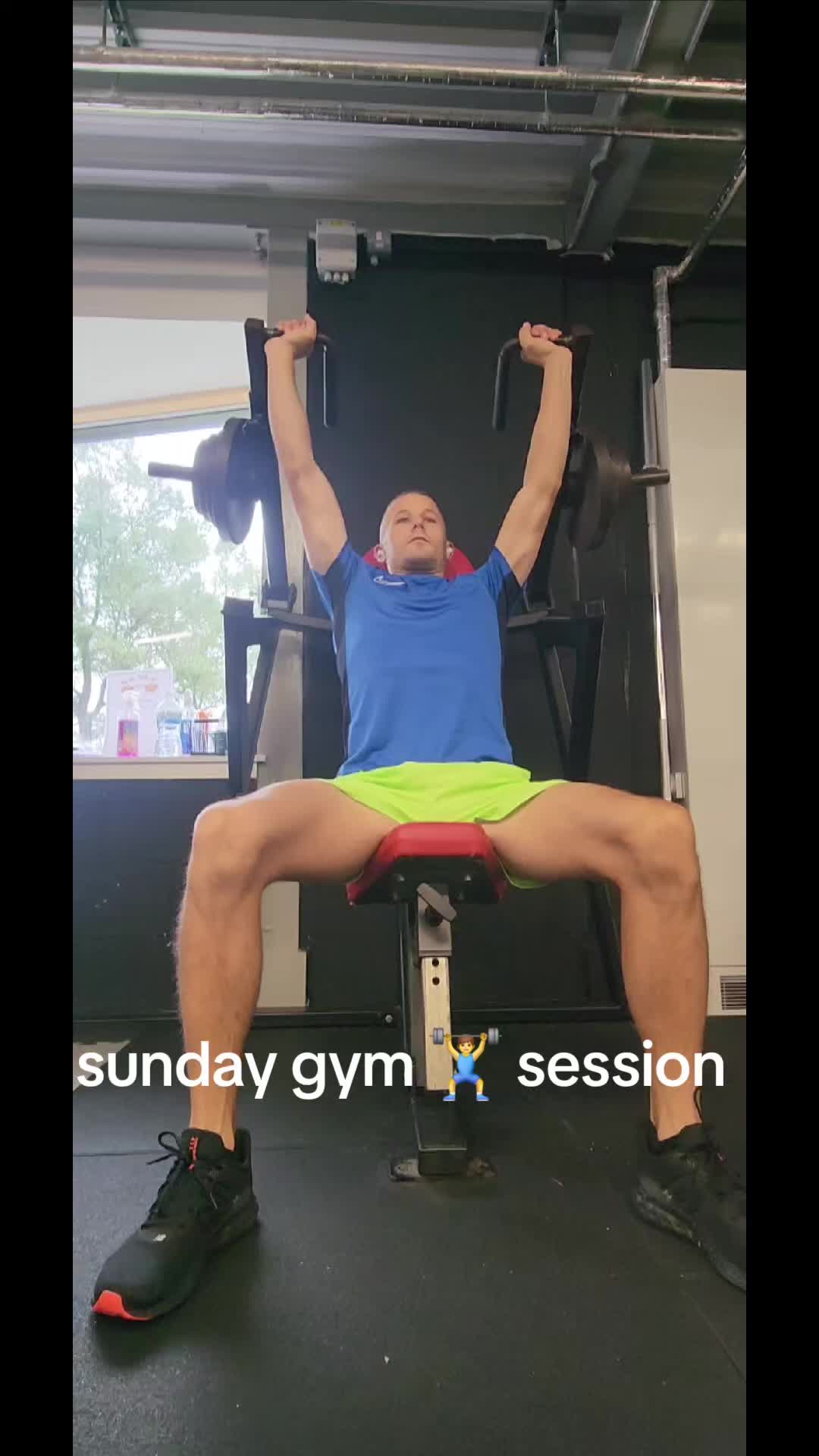 @robbietrainer
