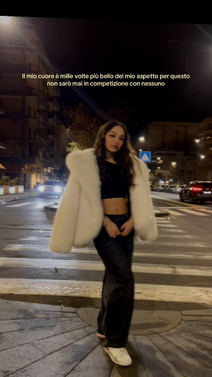 @𝓖𝓲𝓾𝓼𝔂 𝓛𝓪𝓾𝓭𝓪𝓷𝓲 🌙
