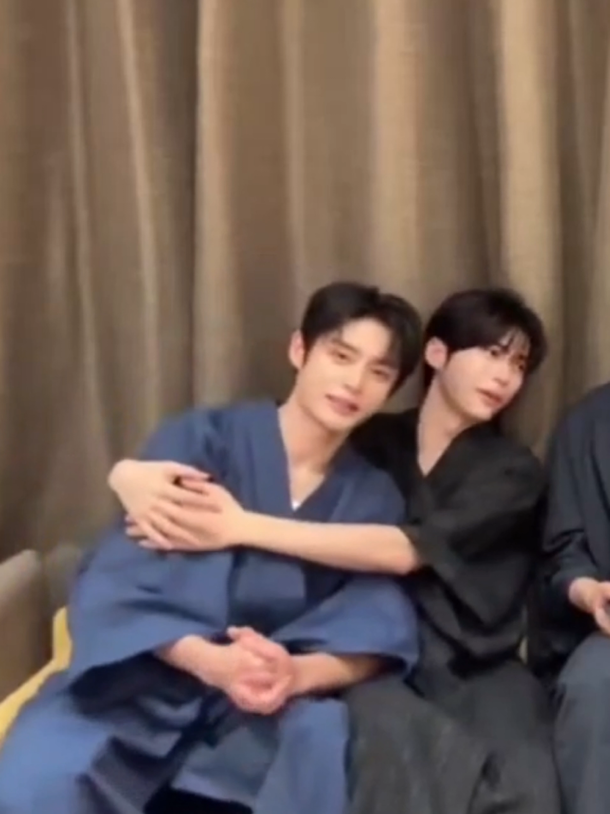 @dona_Jiwoong