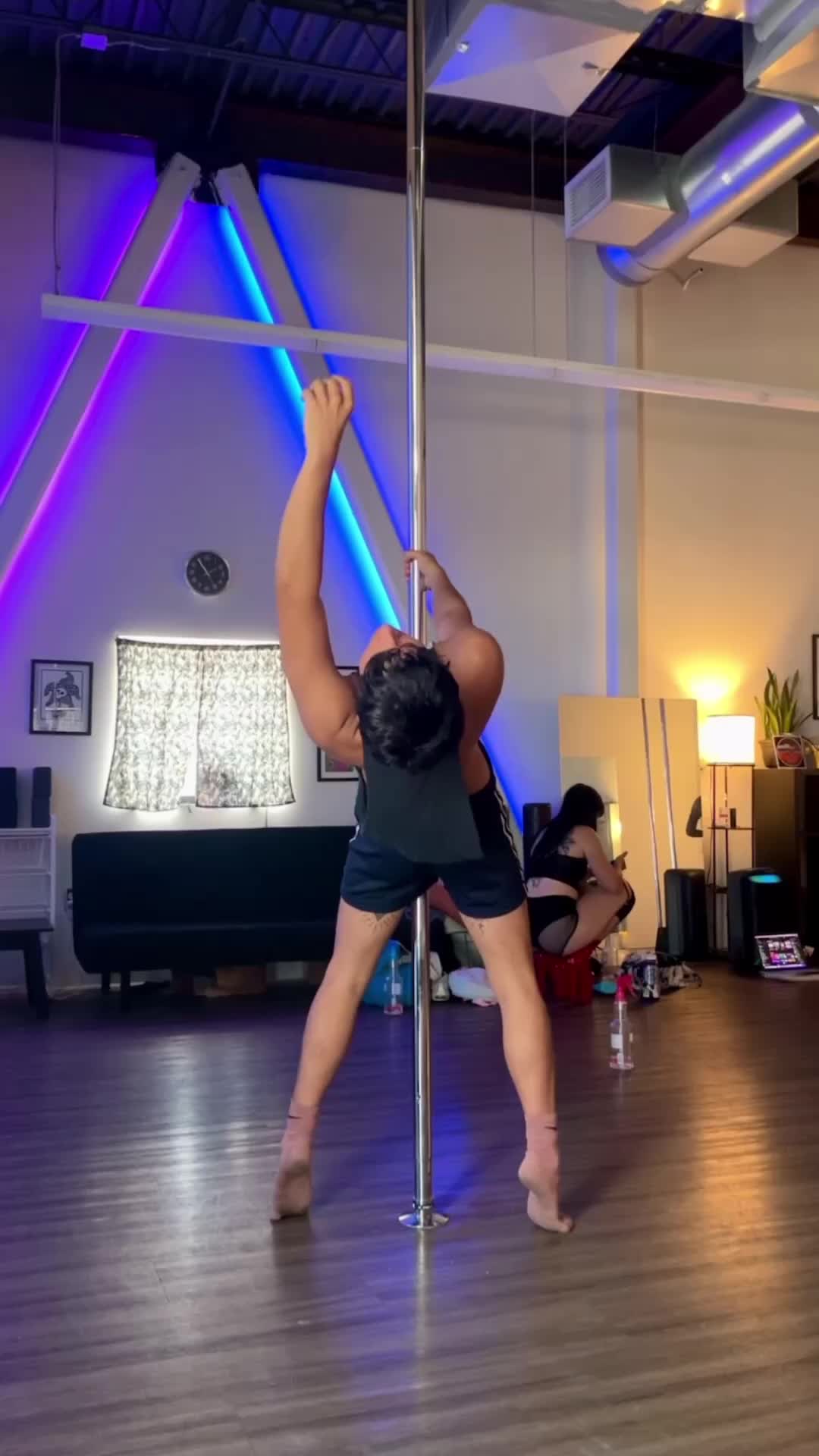 @YungGabuelo
