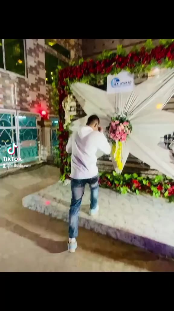 @S➤🌸🫴❤️&zwj;🔥