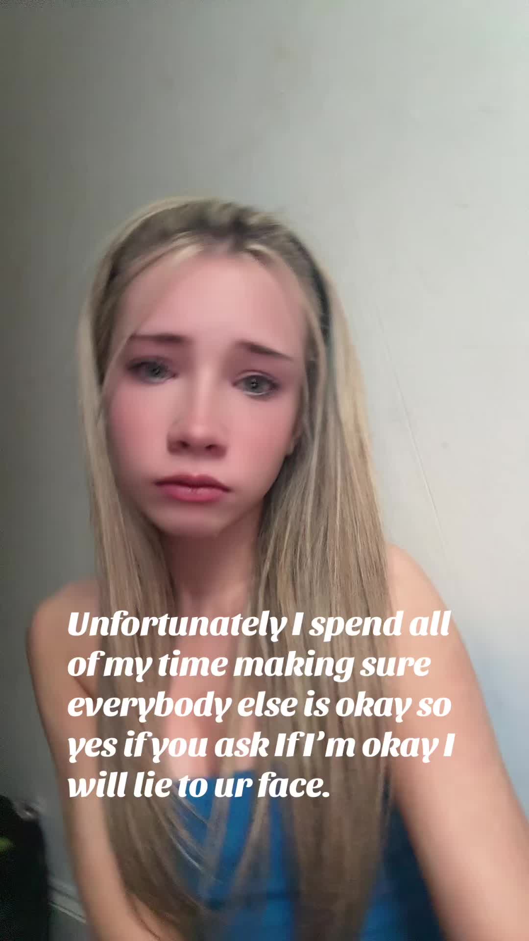 @𝐜𝐡𝐚𝐫𝐥𝐨𝐭𝐭𝐞𝐨𝐥𝐢𝐯𝐢𝐚