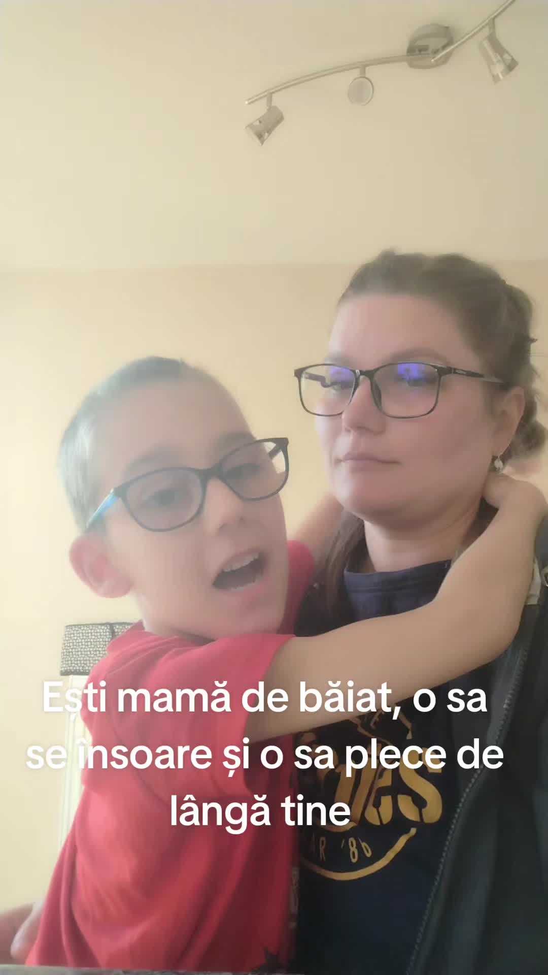 @iulia
