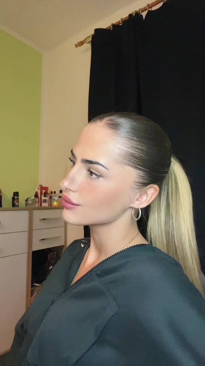 @𝐀𝐥𝐞𝐱𝐚