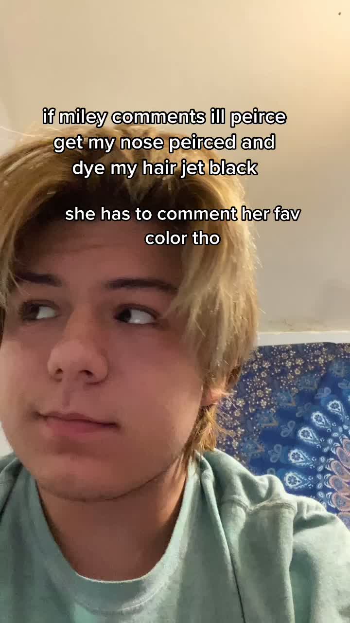 @lilh0m0fr