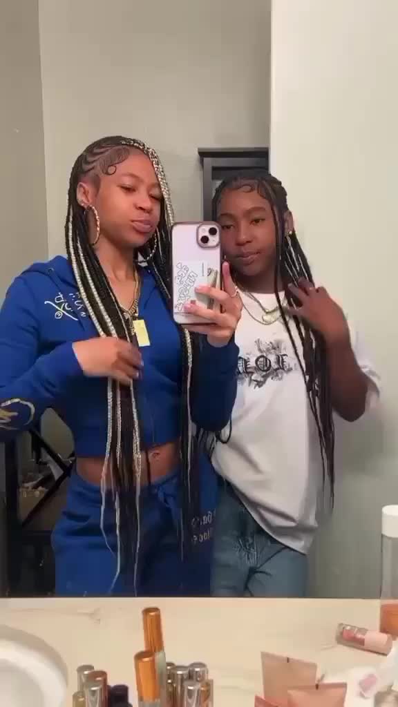 @๐๐