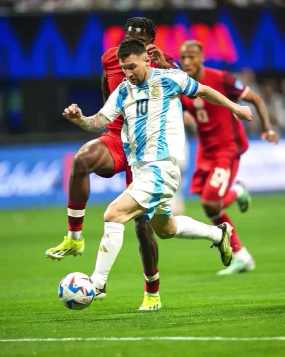 @Leo Messi