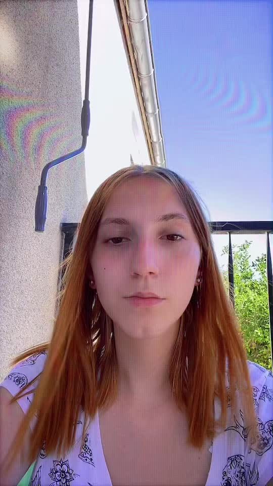 @JulieSG