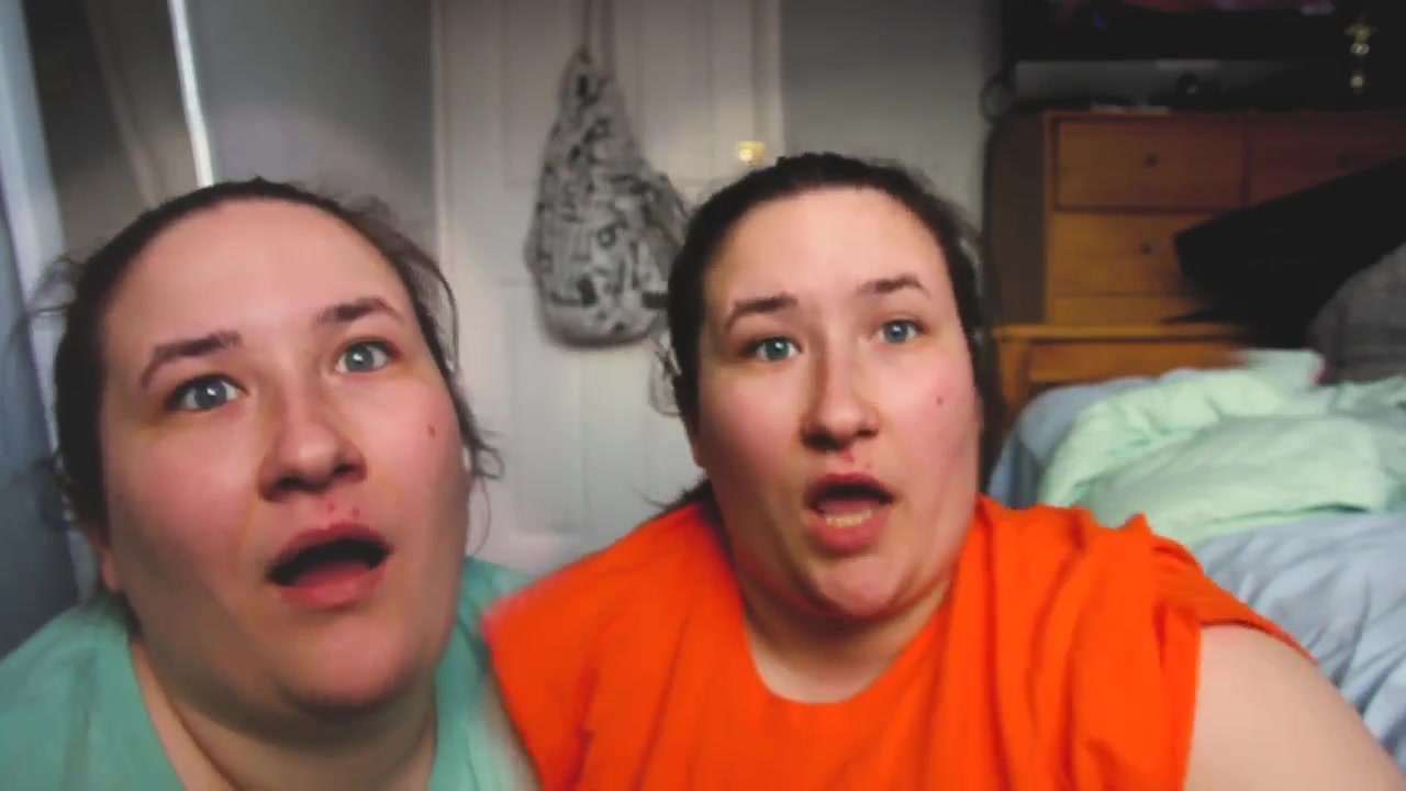 @lindsayskneehurts