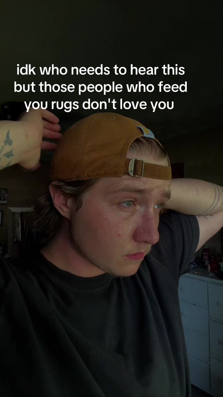 @taylor kay🍉🏳️&zwj;⚧️