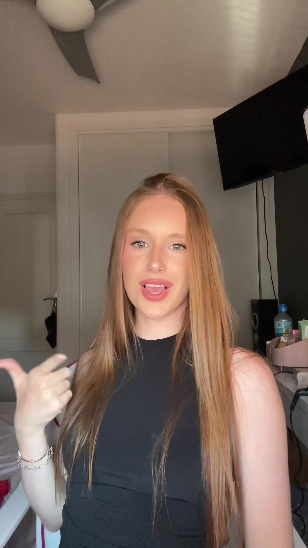 @𝐚𝐫𝐚𝐧𝐭𝐱𝐚 𝐛𝐢𝐳𝐚𝐫𝐫𝐨