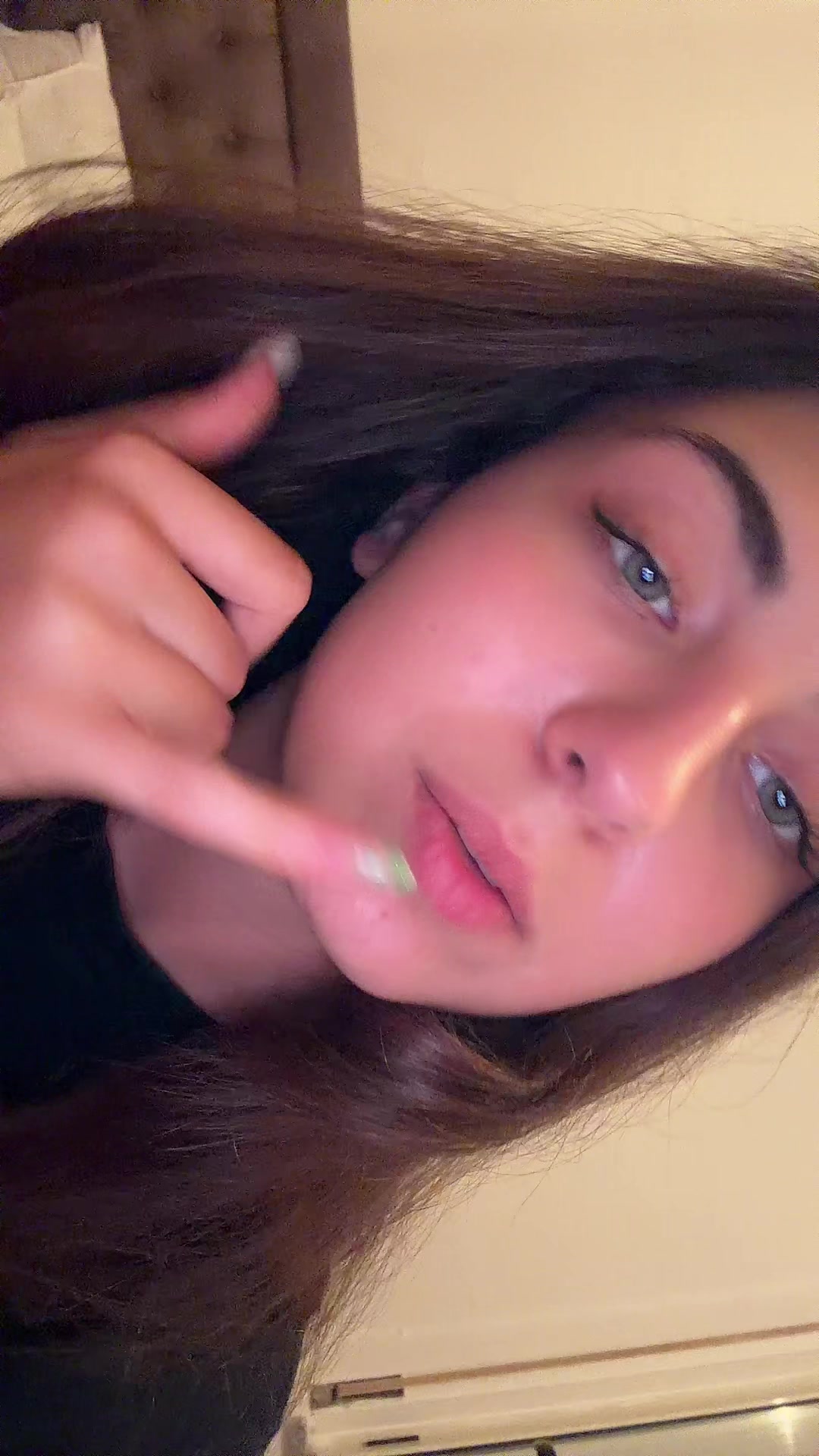 @nuxiss