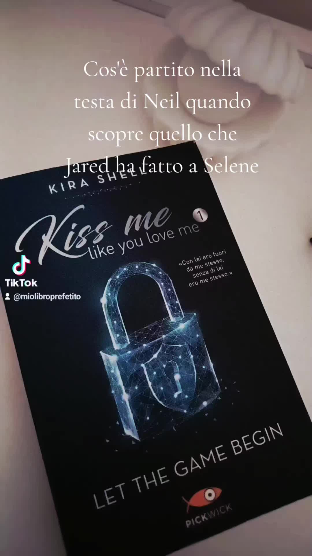 @My favourite book📚🧚♀️🐚