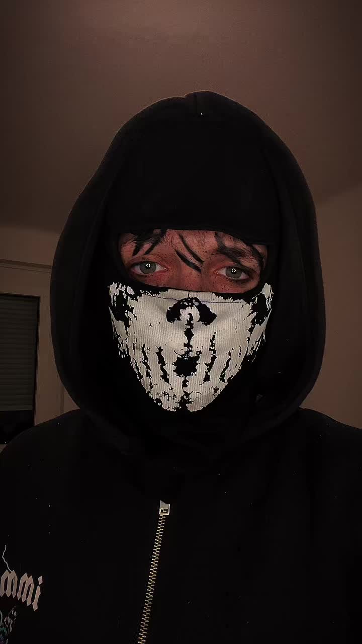@😈ᐯ卂ㄩㄥㄒ😈