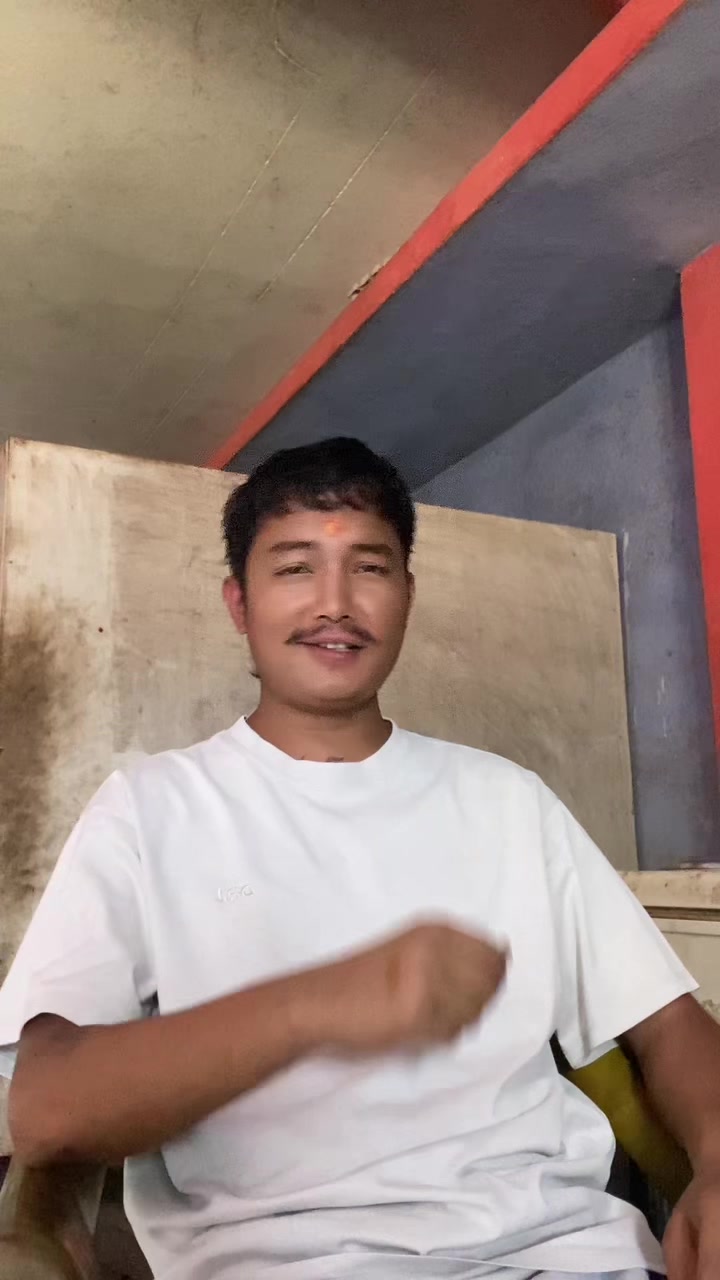 @MUKESH🥷