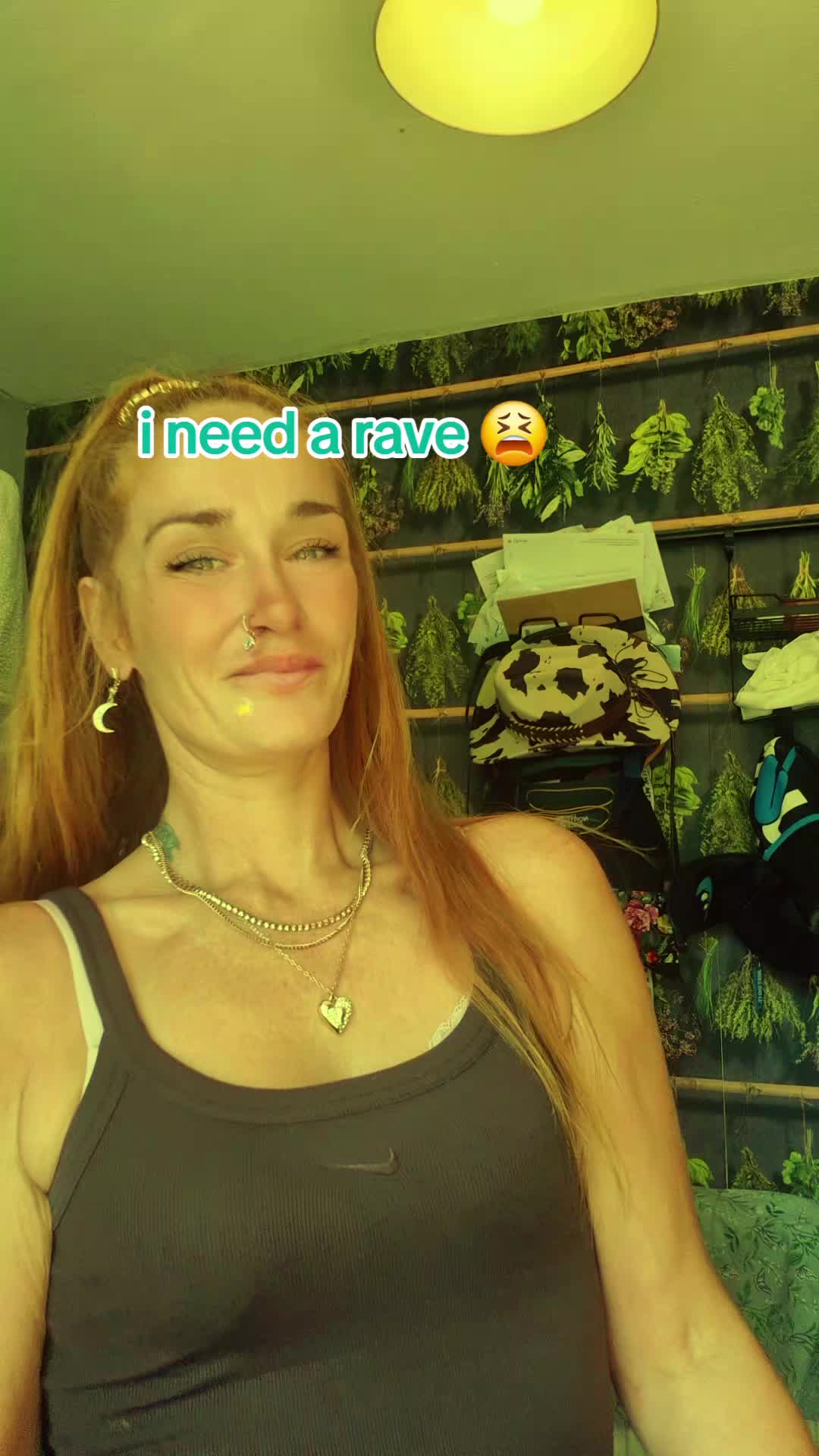 @auntieginge✨️👽🧚&zwj;♀️