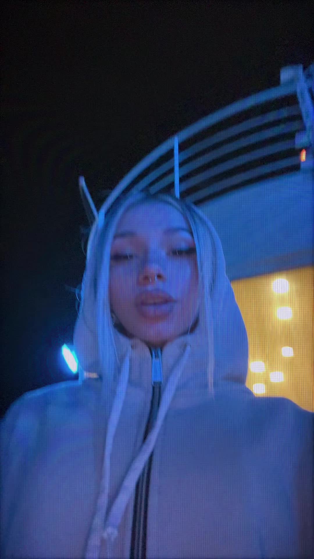 @🌑