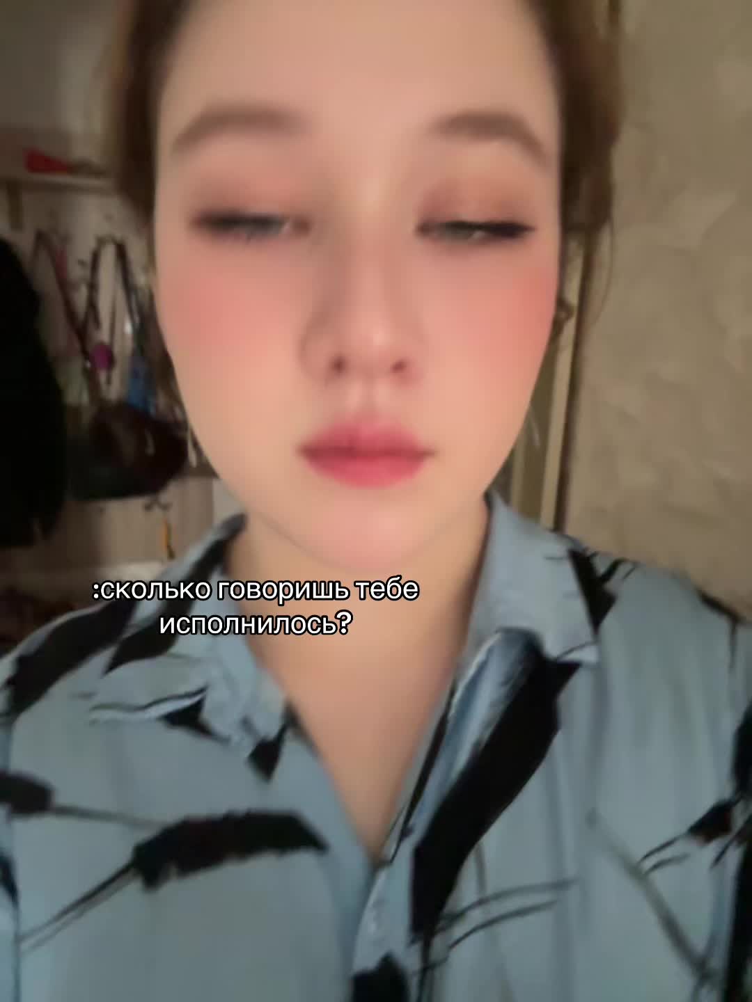 @ларя 🇹🇭🏃&zwj;♀️&zwj;➡️