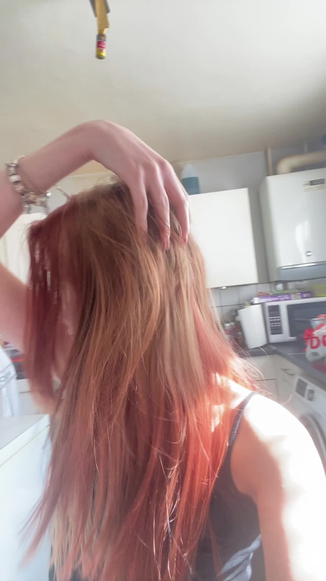 @𝐋 𝐄 𝐀 𝐇 🧿🤍