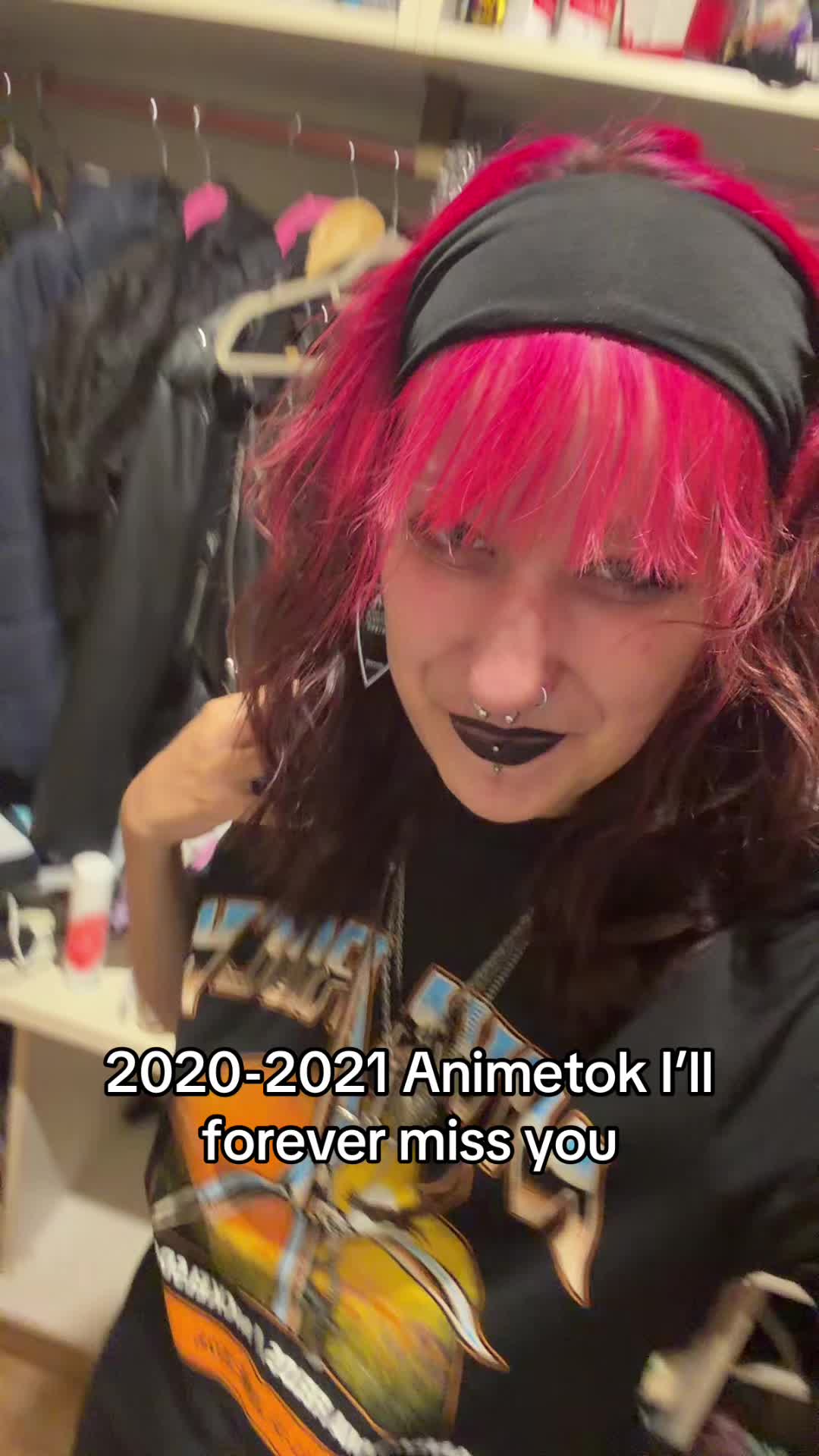 @EmiliaVibes