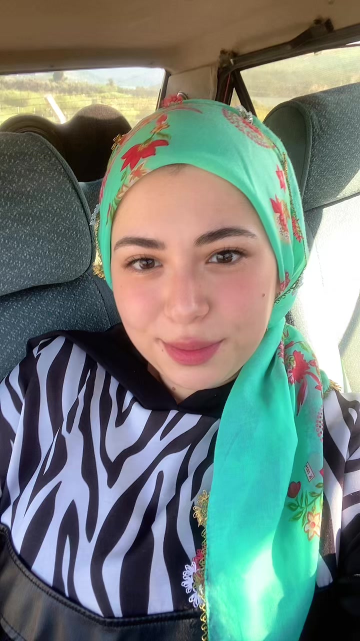@Esra_emekli