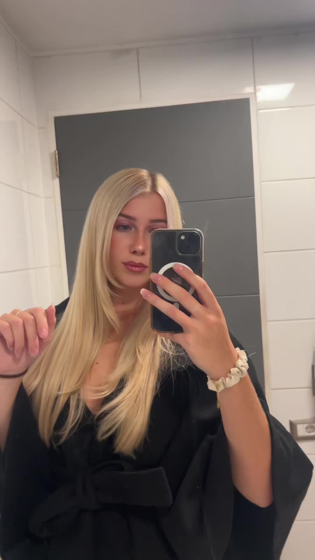 @Amelatina
