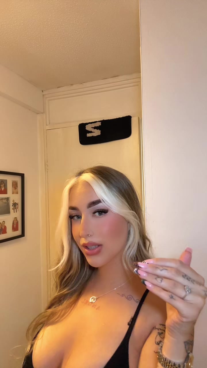 @courtneyjade_98