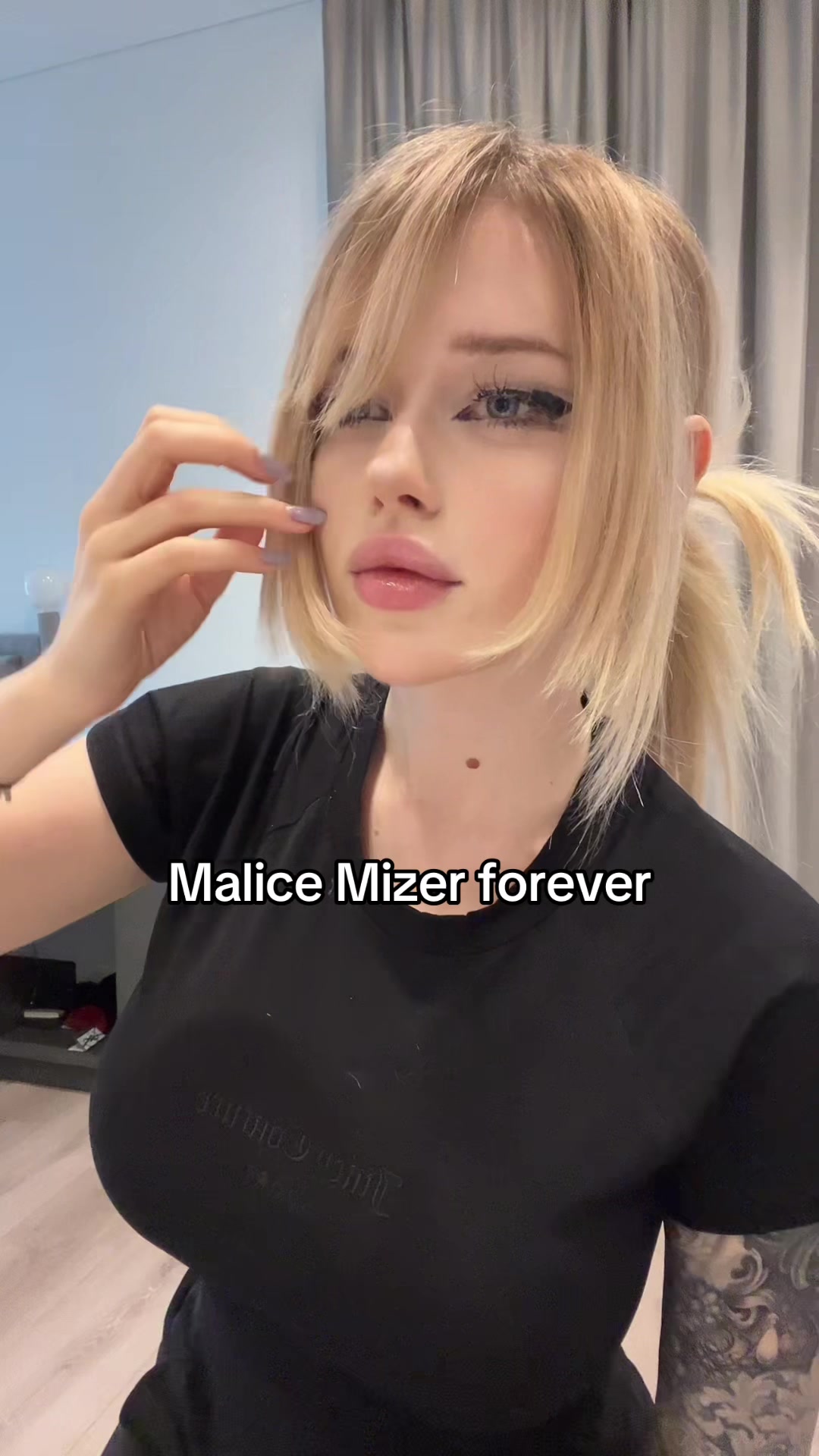 @nommyoo