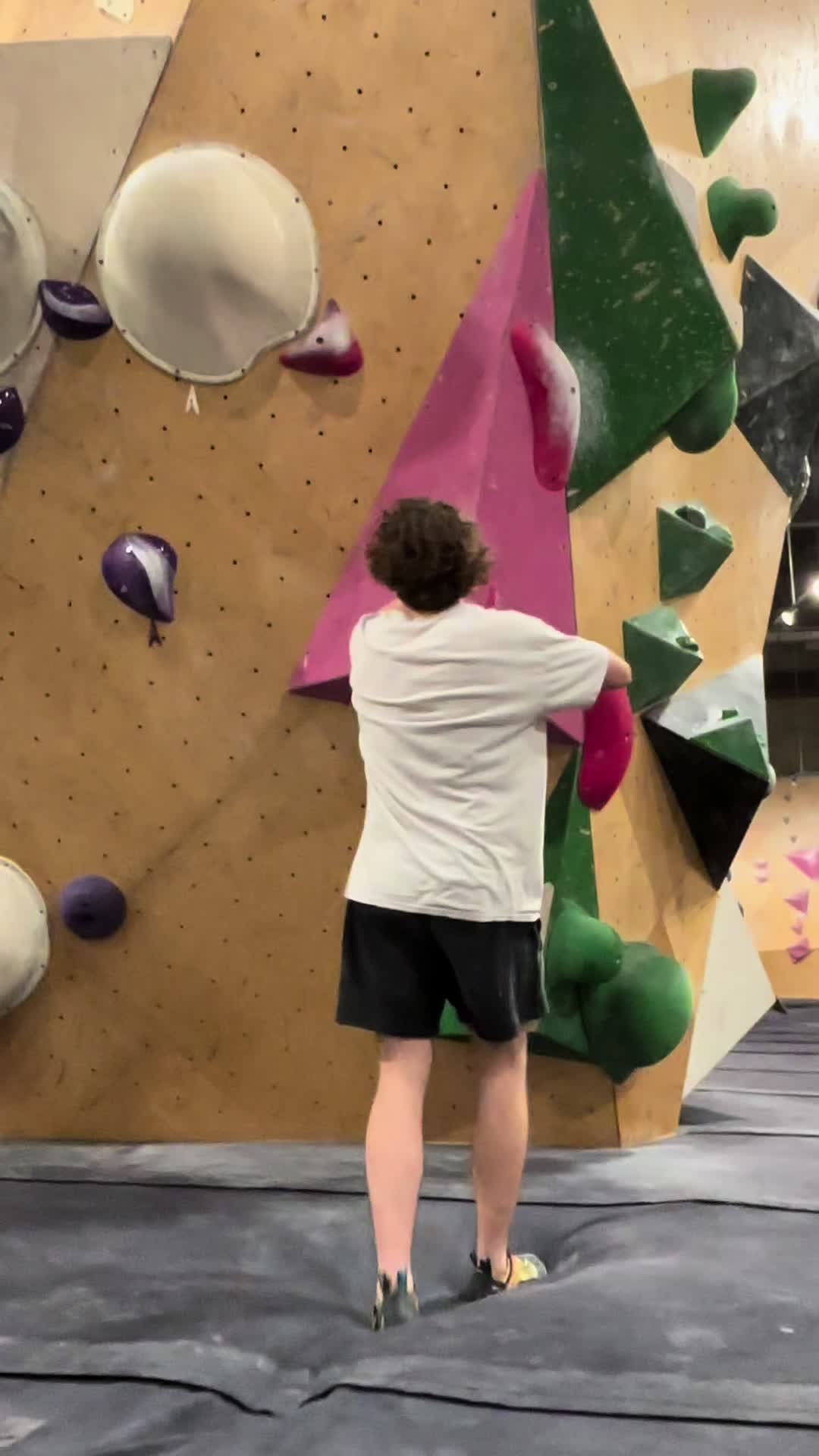 @skylar.climbs