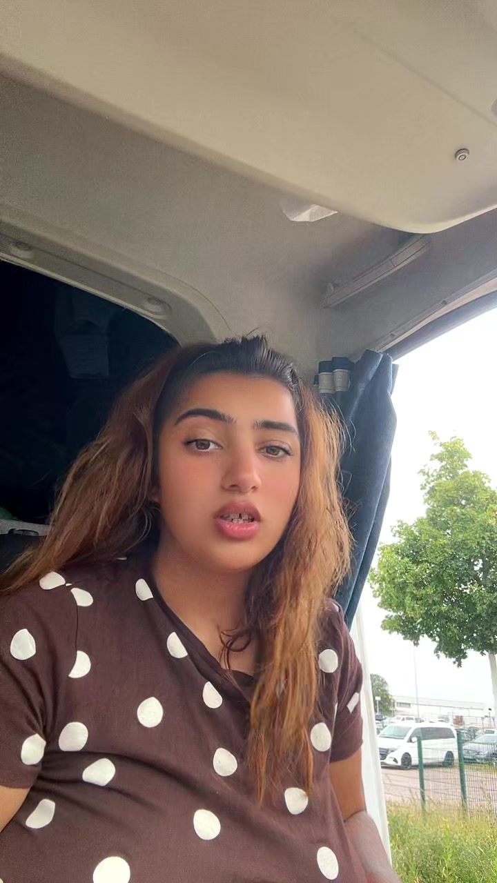 @Elena_Cipriana03