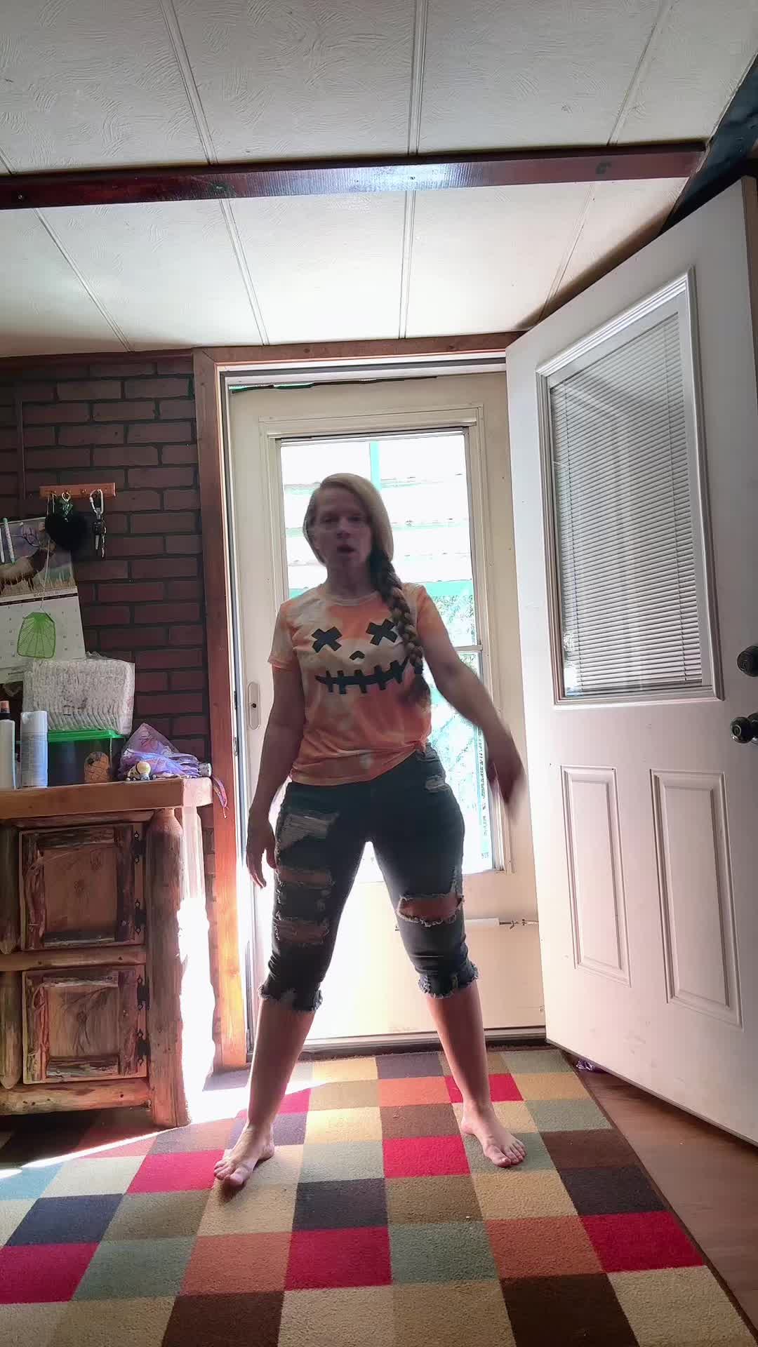 @Gg