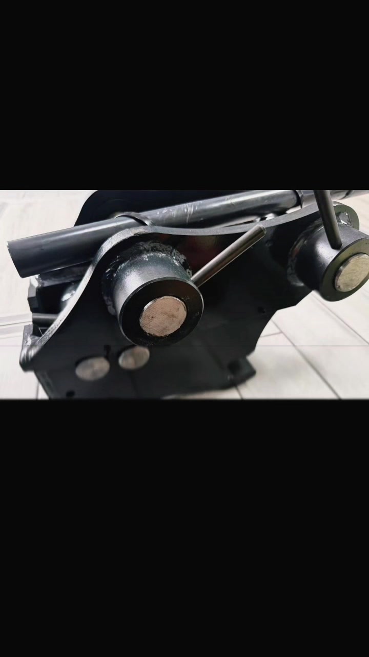 @GHI MACHINERY PARTS SRL