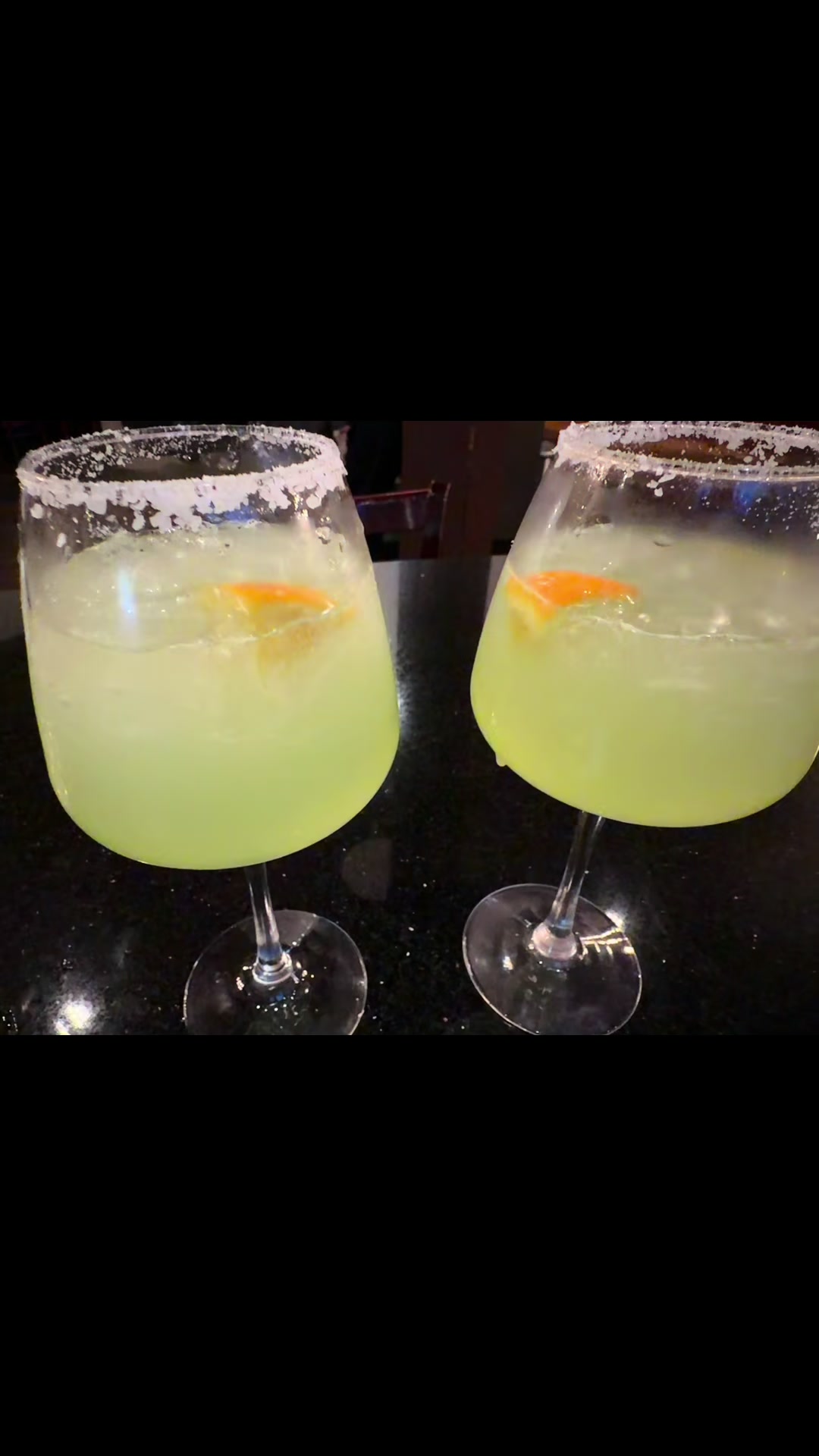 @Clayovengrillandbar