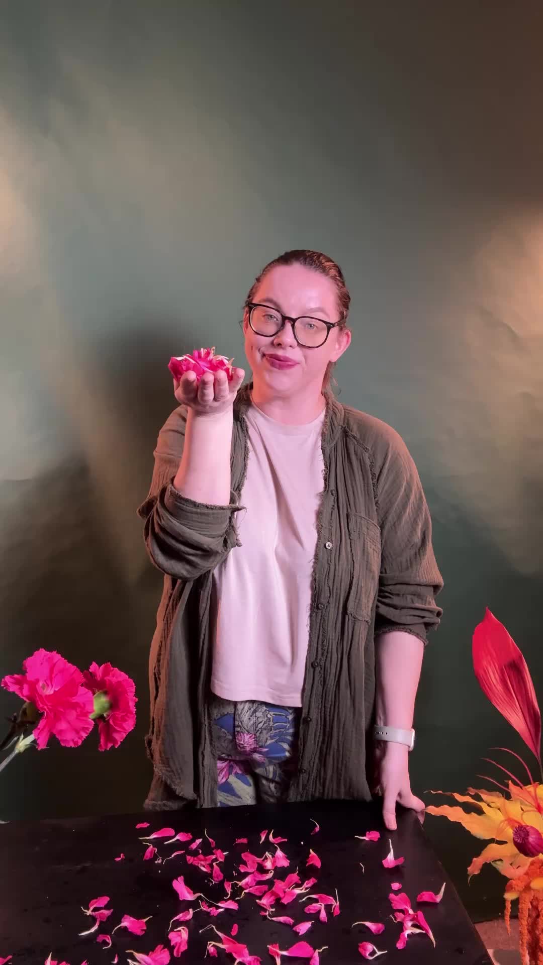 @Olga Čumpel&iacute;k -florist, ekonom