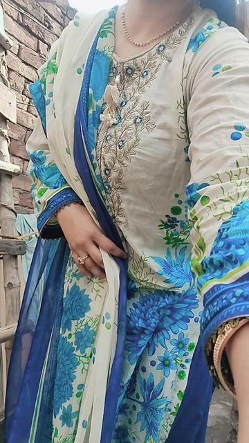 @Meerab ki mama