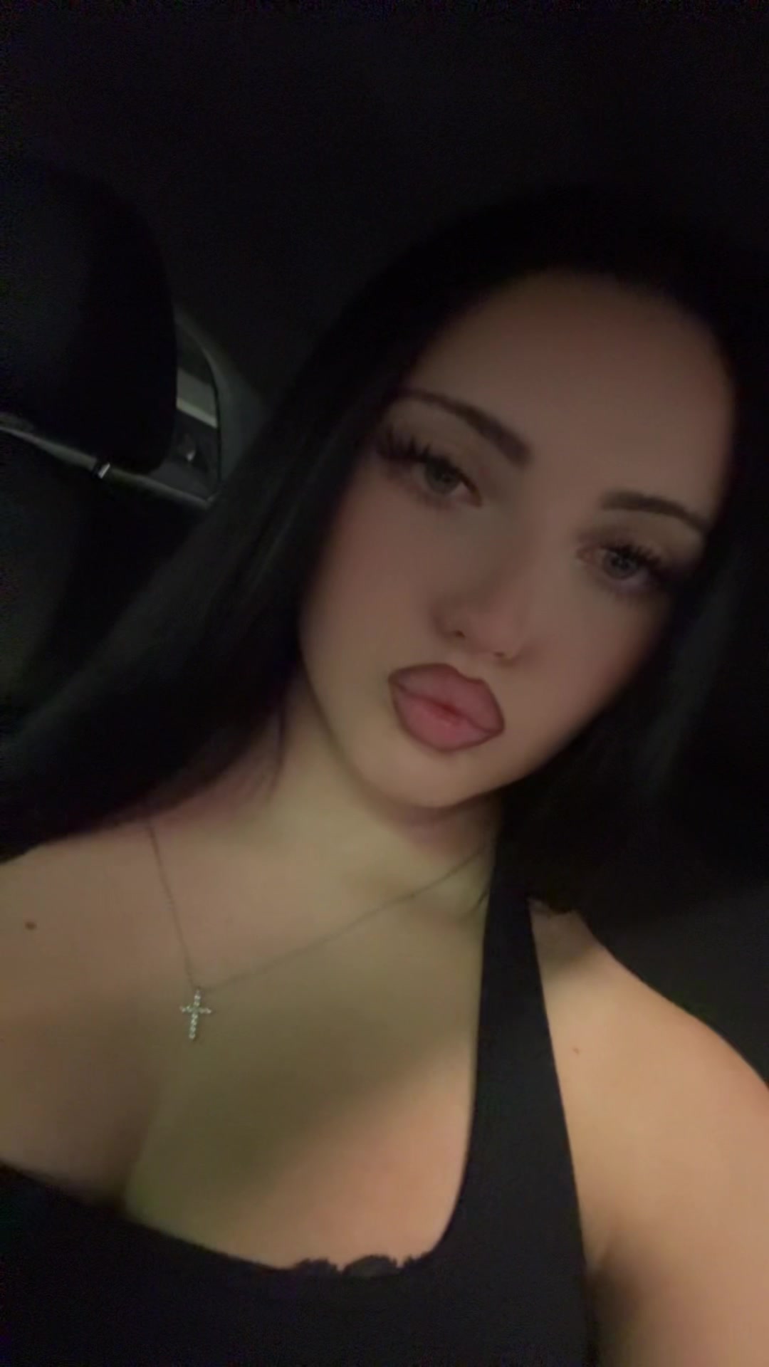 @💋