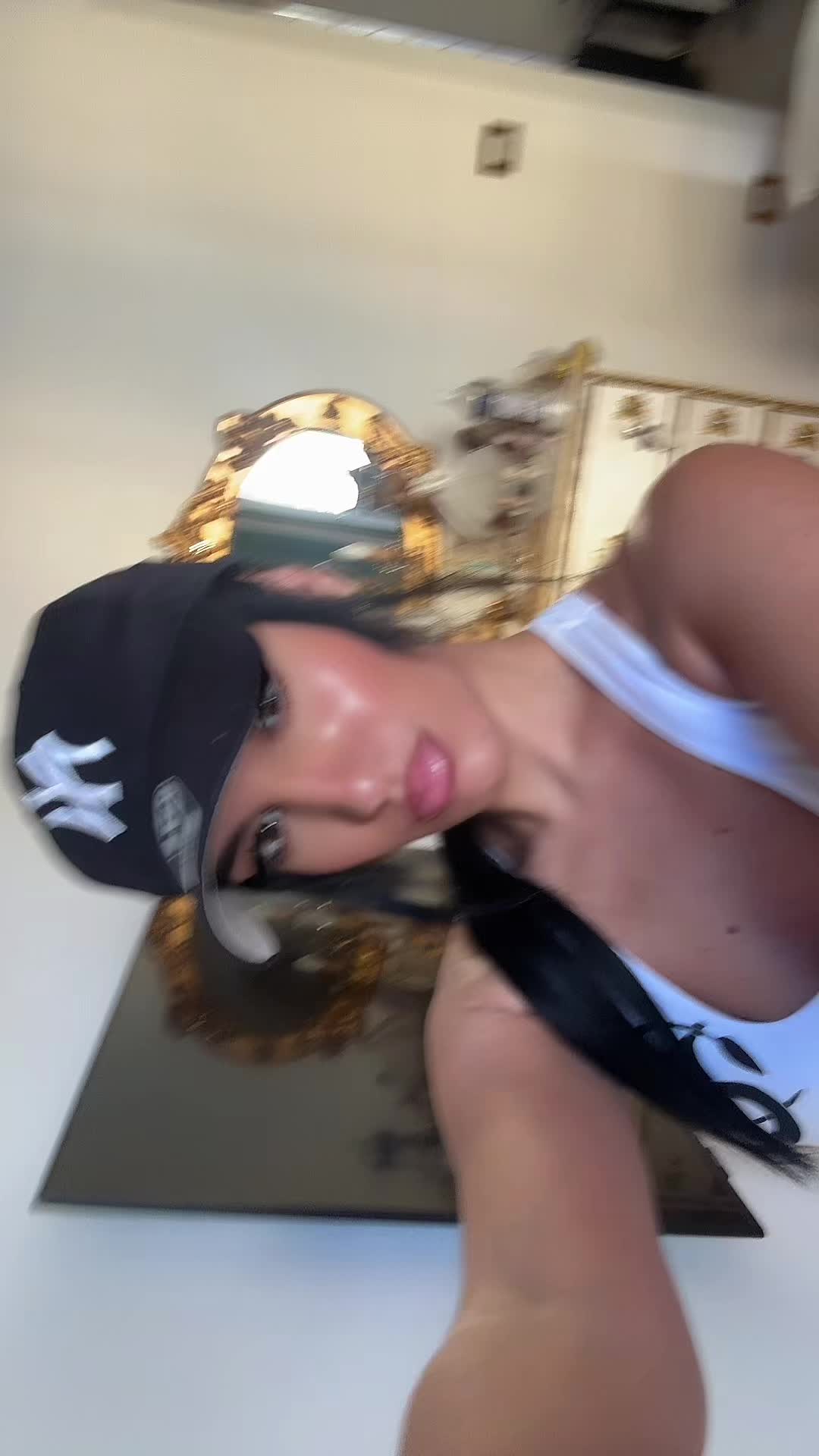 @Anna Mastroianni