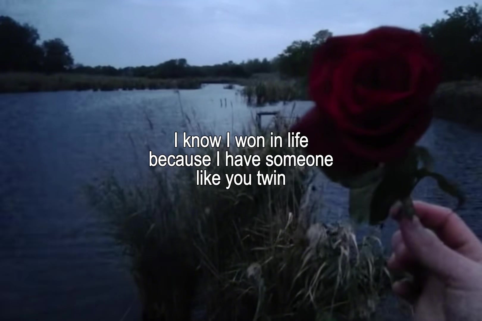@ᵛ