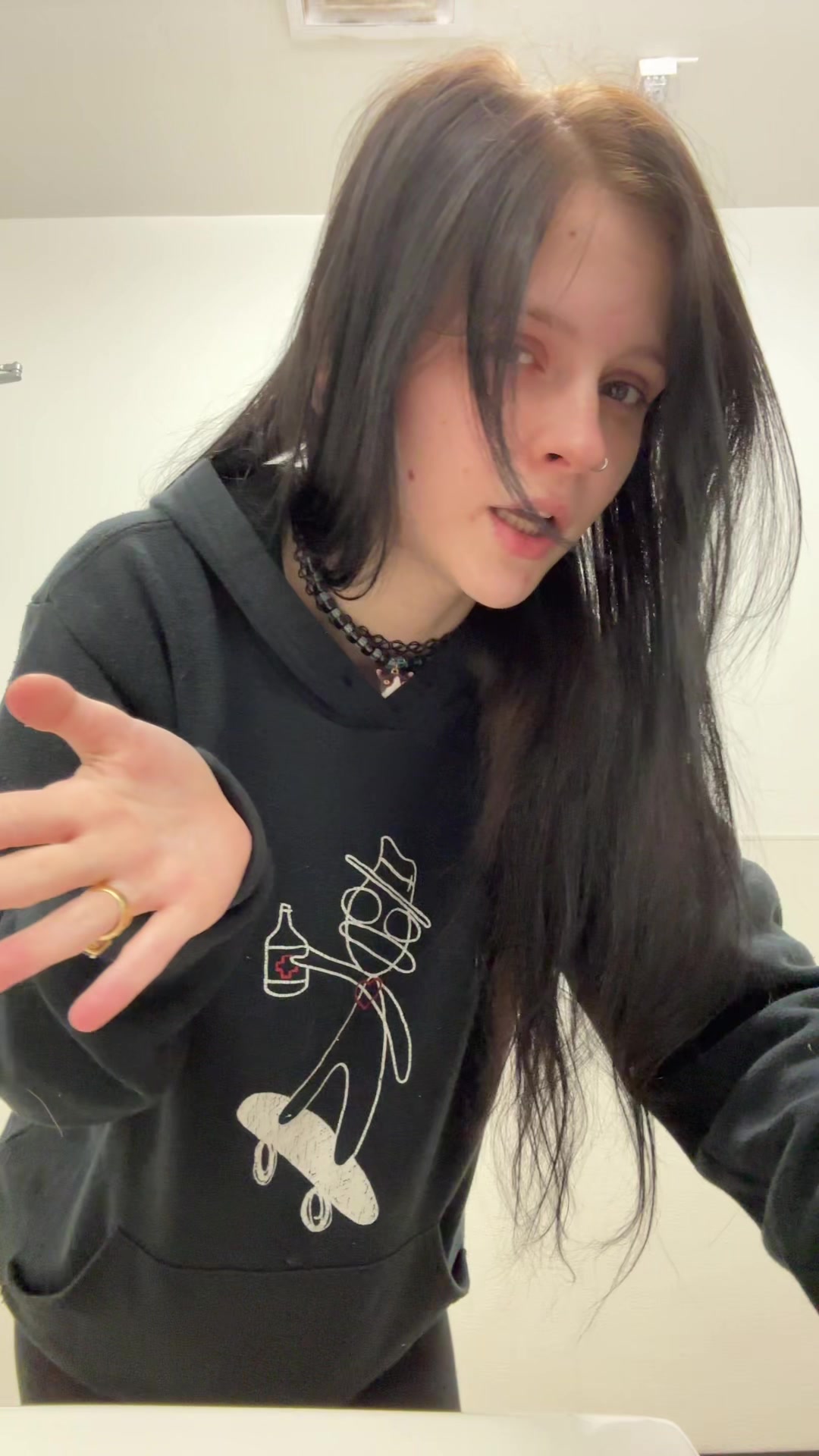 @𝖊𝖒𝖎𖤐🦇