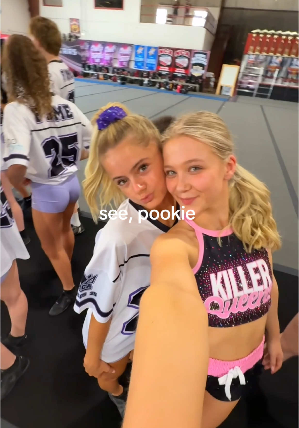 @Ellie Louise