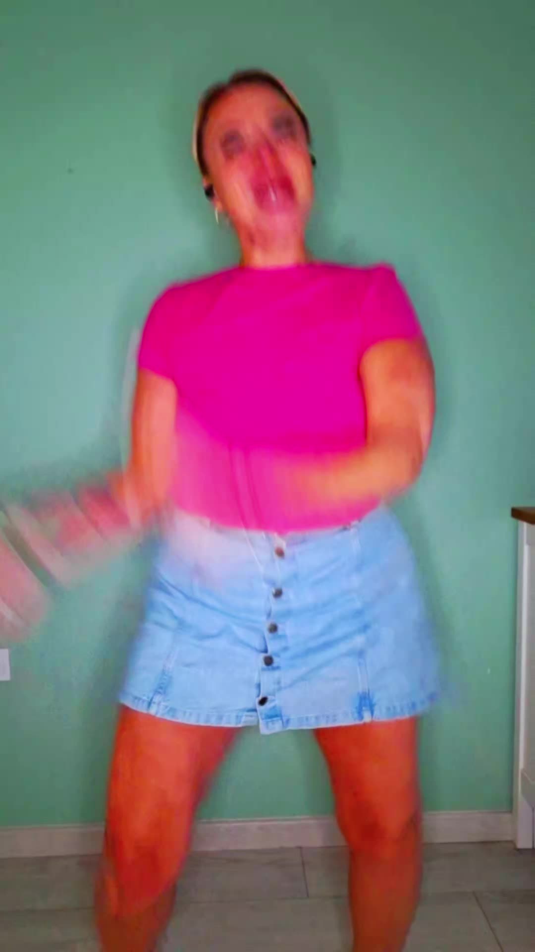 @kroliczekhop*
