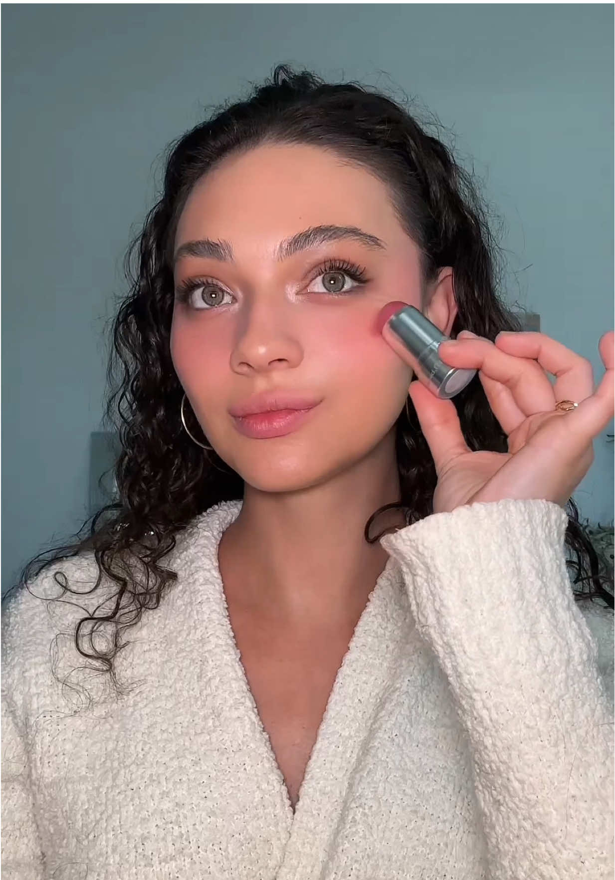 @r.e.m. beauty