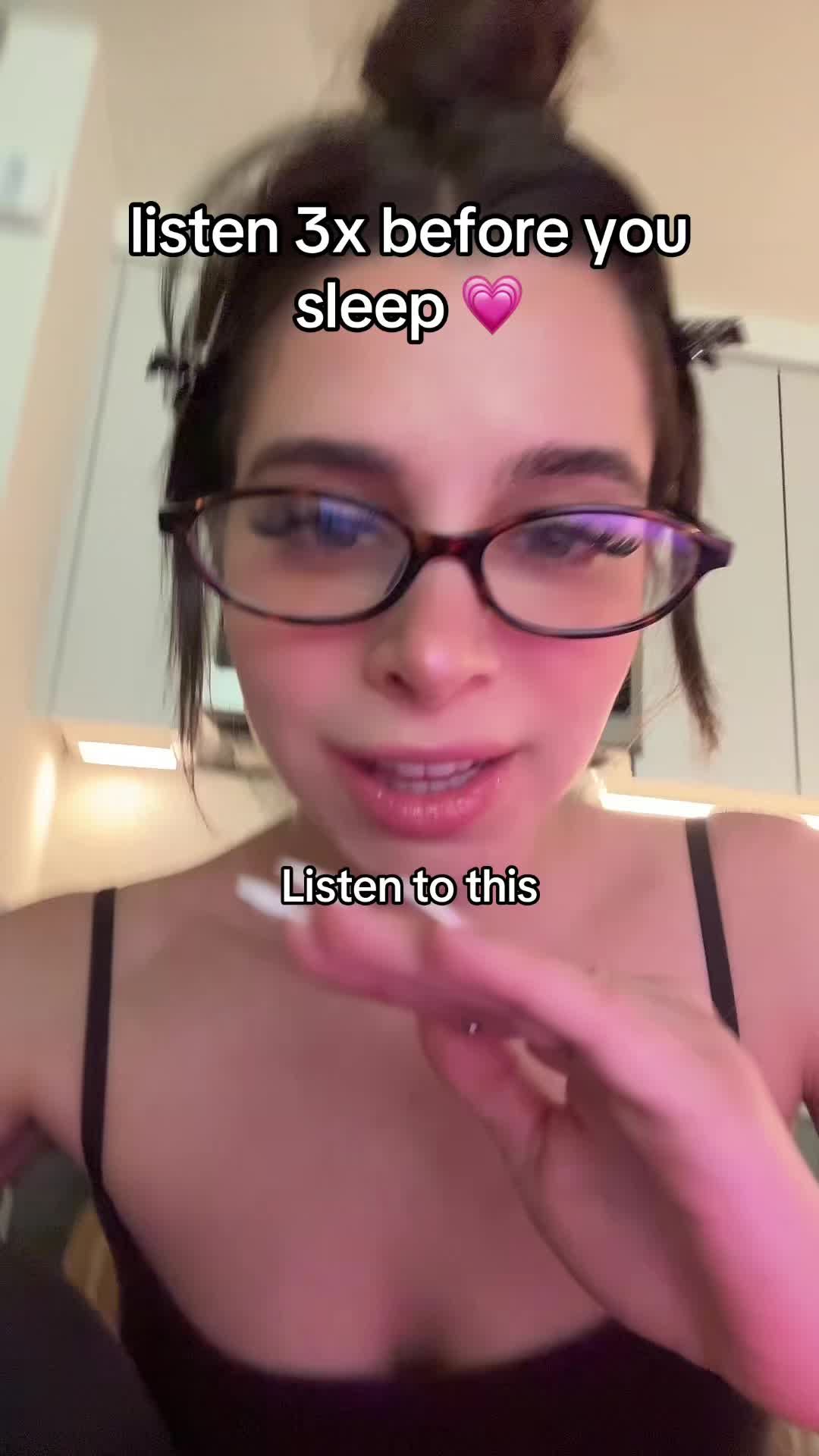 @hothighpriestess 🧿🤍