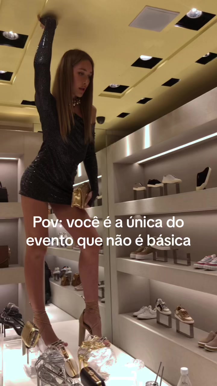 @Gabrielle Gambine
