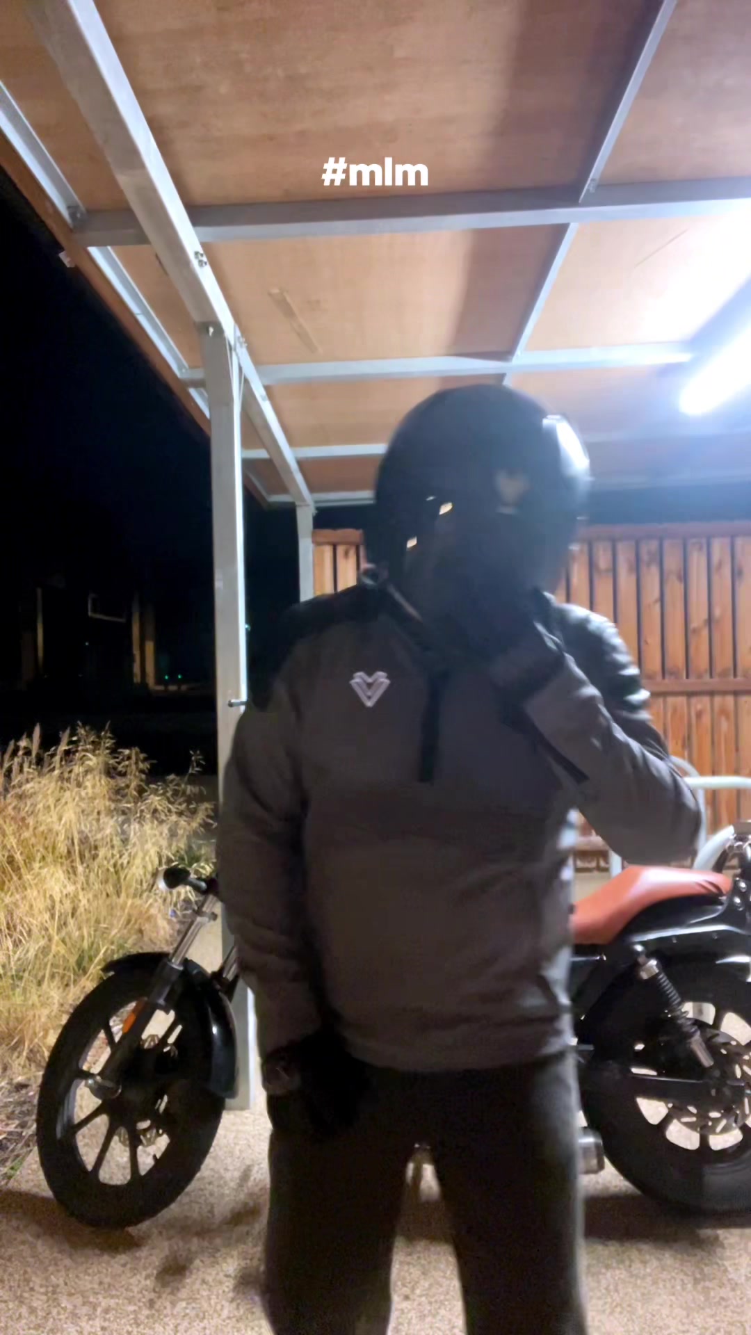 @AV_MOTO๐ณ๏ธ๐