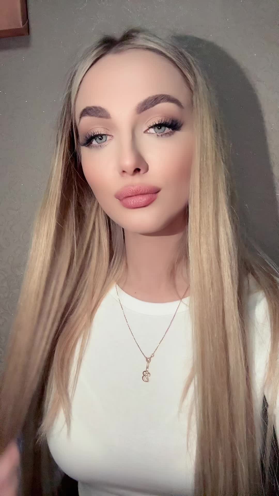 @v.vikaa.a