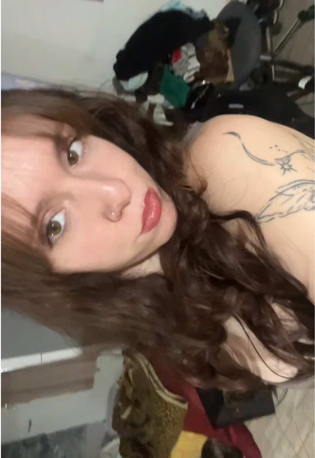 @gintonicc__